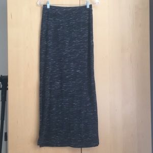 Gina Tricot long maxi skirt with 2 side slits